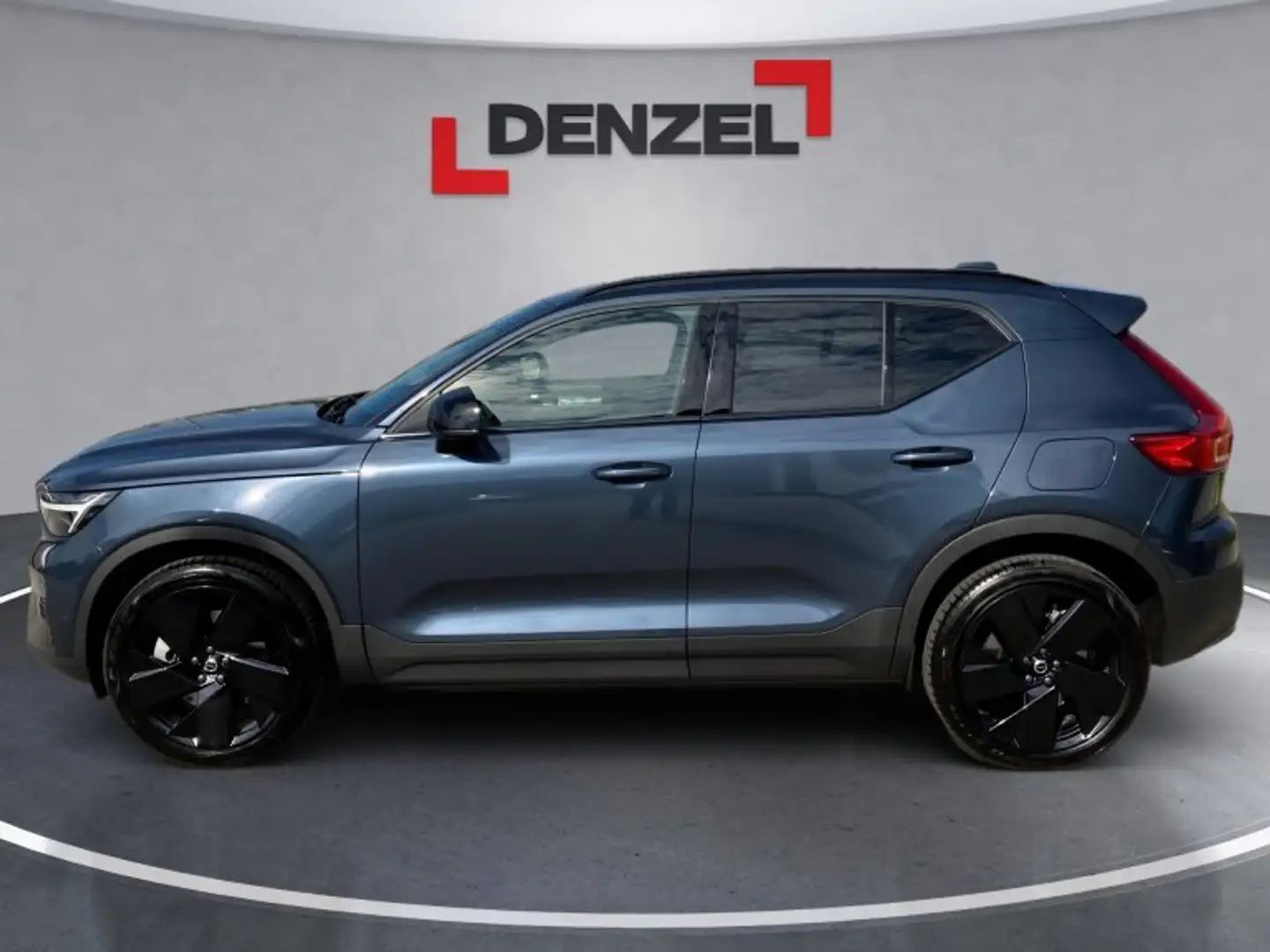 Volvo EX40 Single Motor Extended Range Plus Black Edition Blau - 2