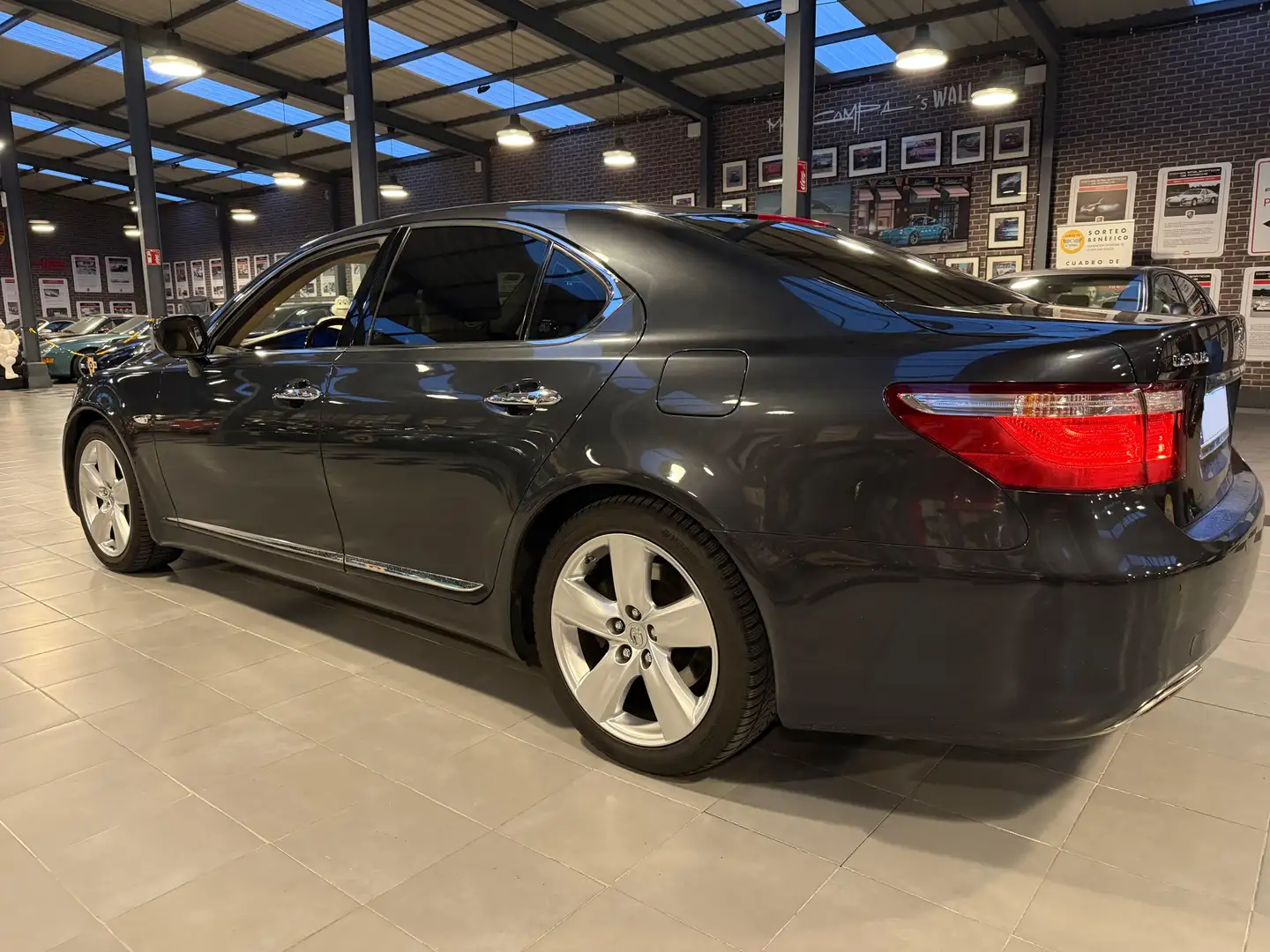 Lexus LS 460 LS 460 President Aut. President - 2