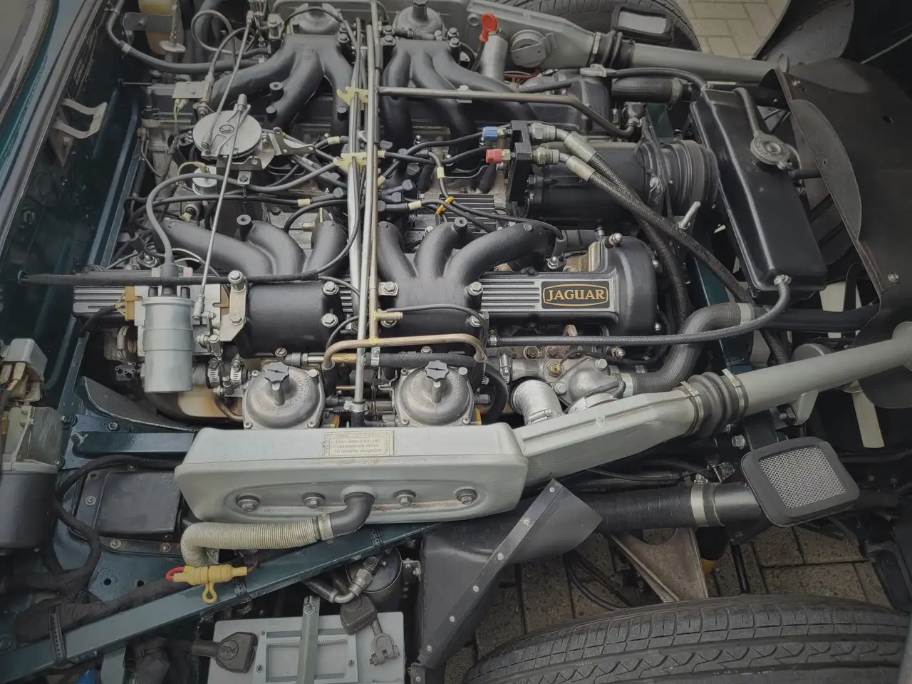 Jaguar E-Type v12 roadster, foto 7