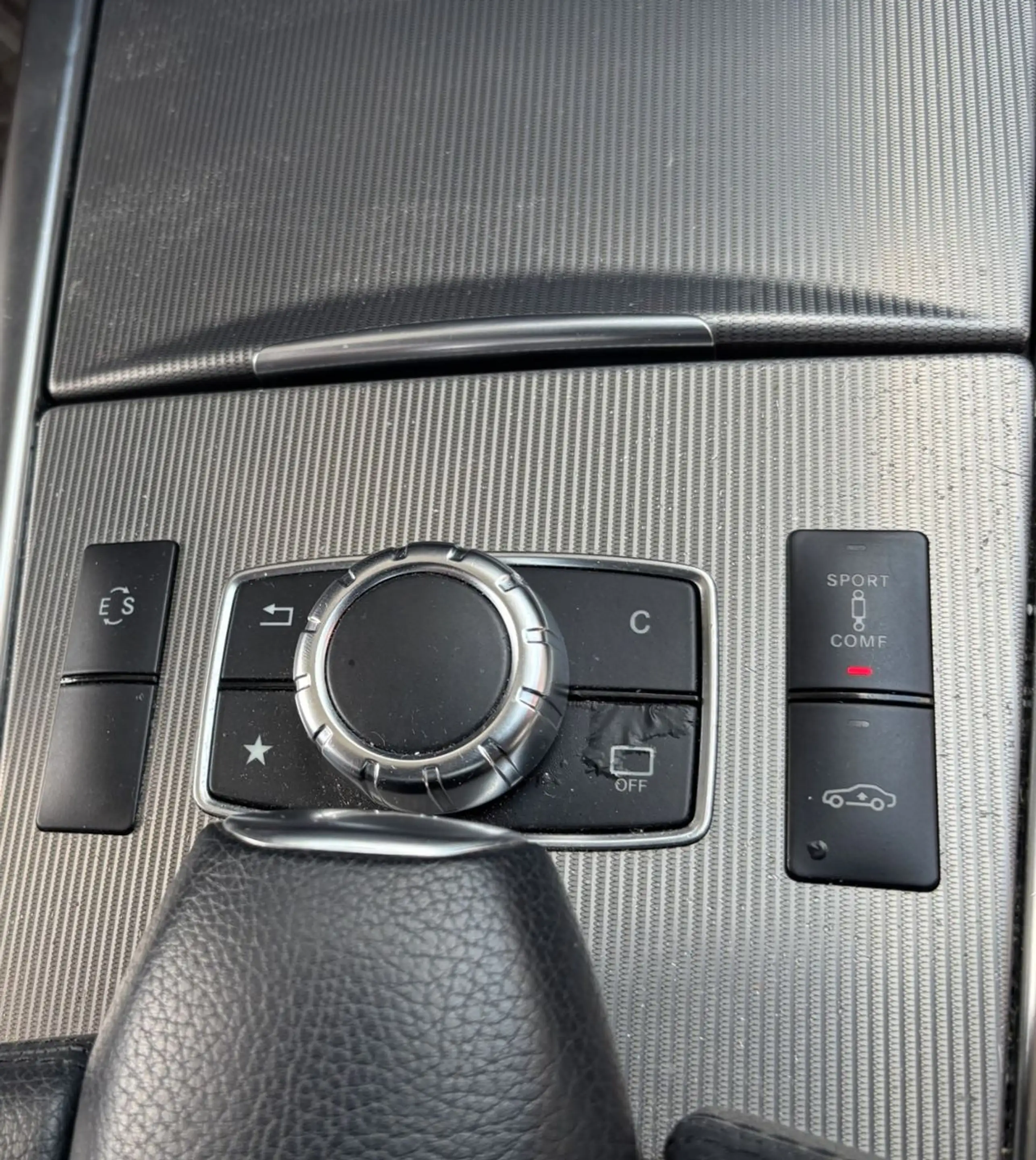 Mercedes-Benz E 250 T-Modell E 250 BlueTec 4Matic ,Luftfederung,LED, — photo 14
