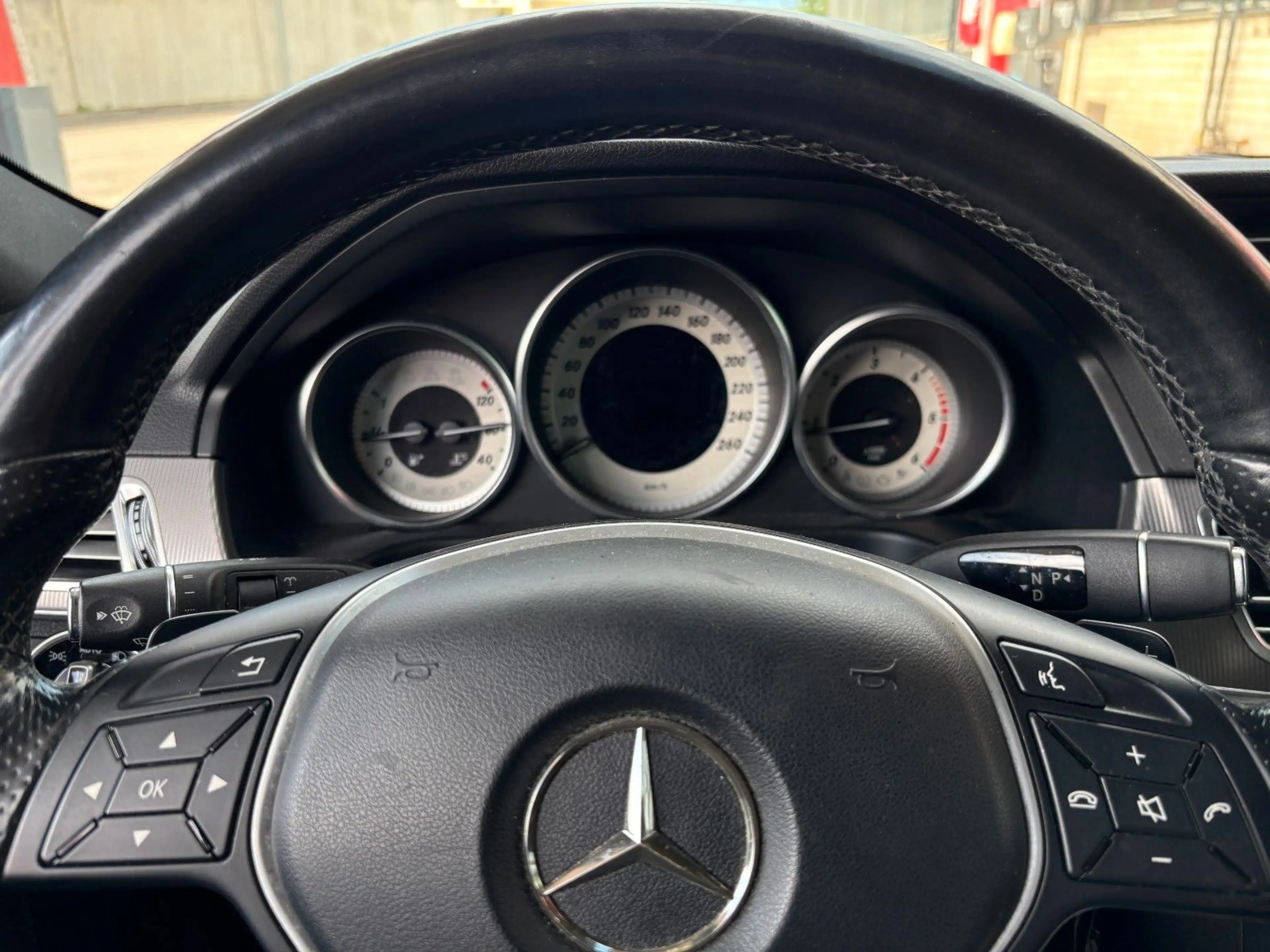 Mercedes-Benz E 250 T-Modell E 250 BlueTec 4Matic ,Luftfederung,LED, — photo 6