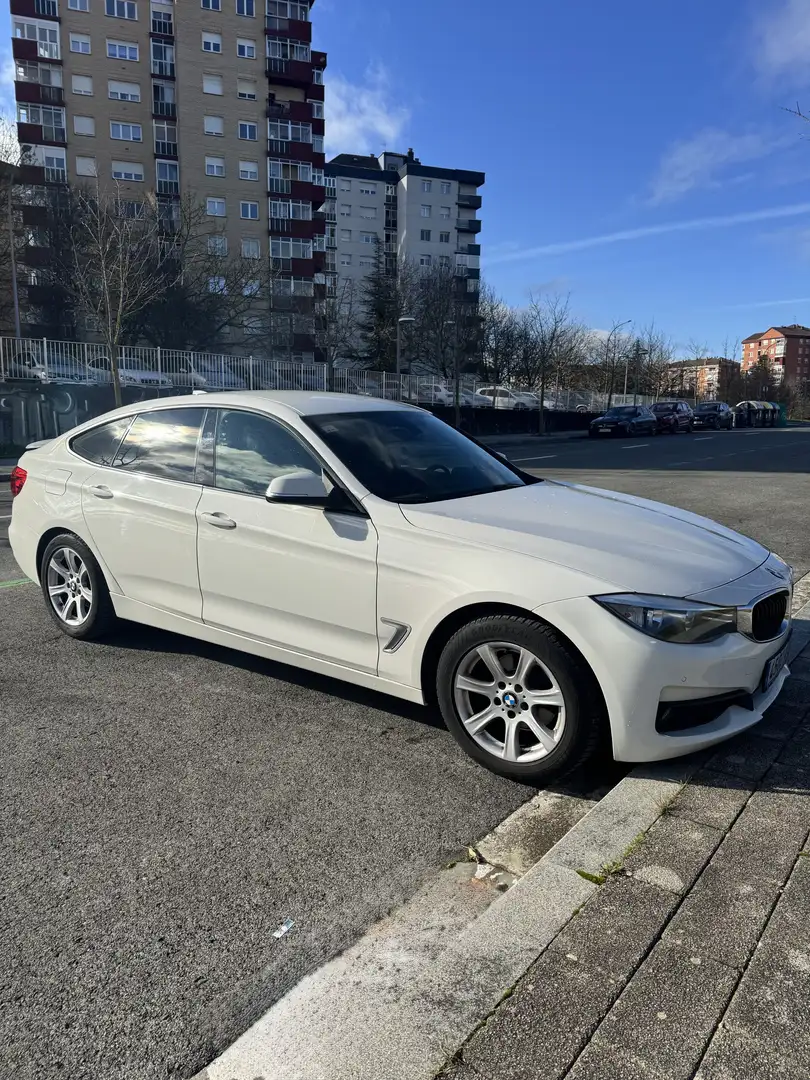 BMW 320 320d Gran Turismo - 1
