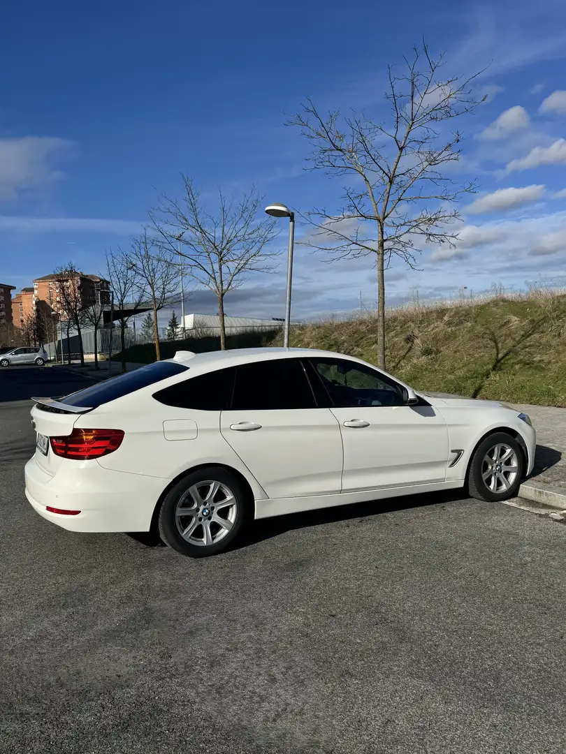 BMW 320 320d Gran Turismo - 2