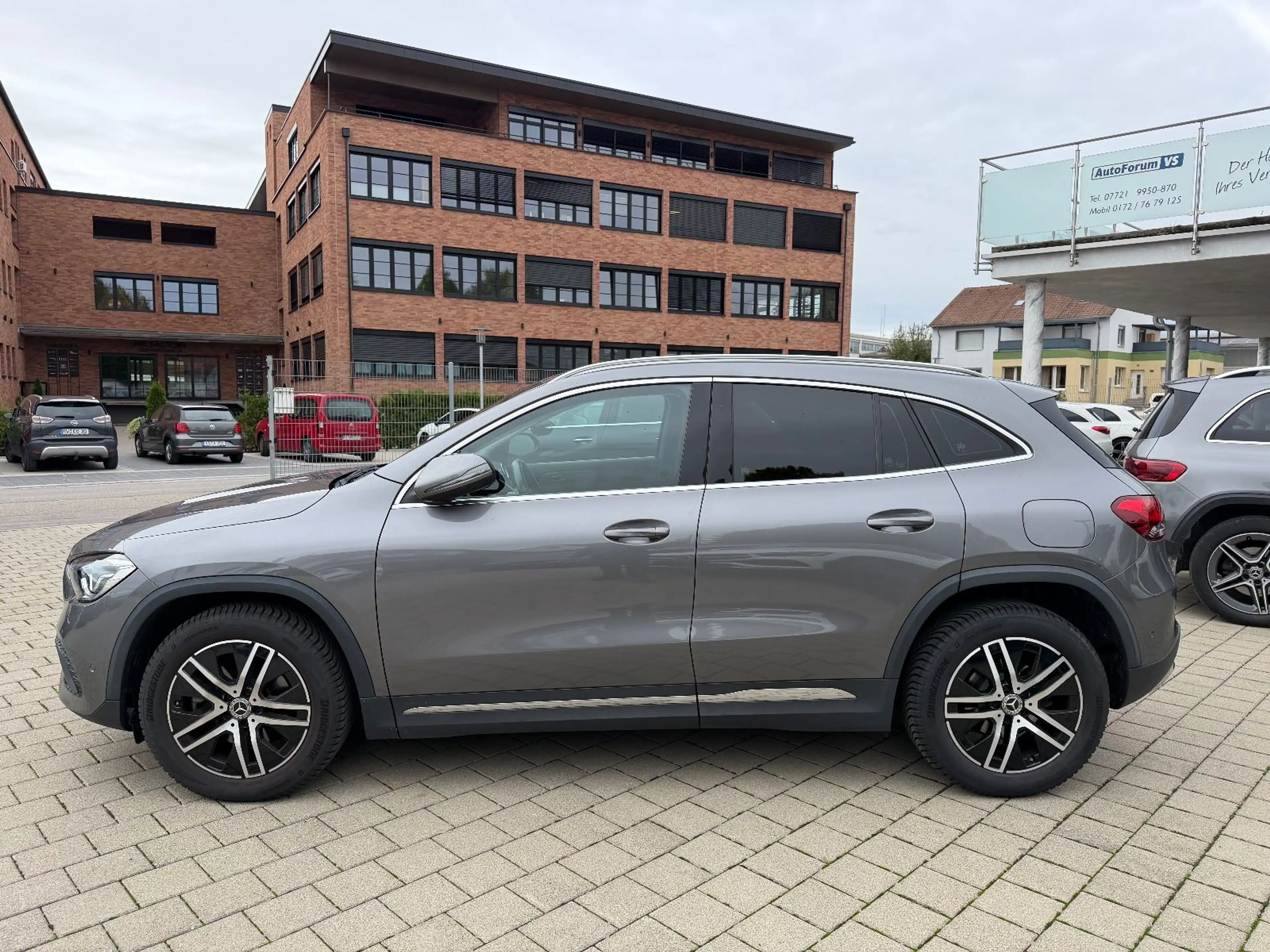 Mercedes-Benz GLA 200 MBUX*Navi*Rcam*LED — photo 5