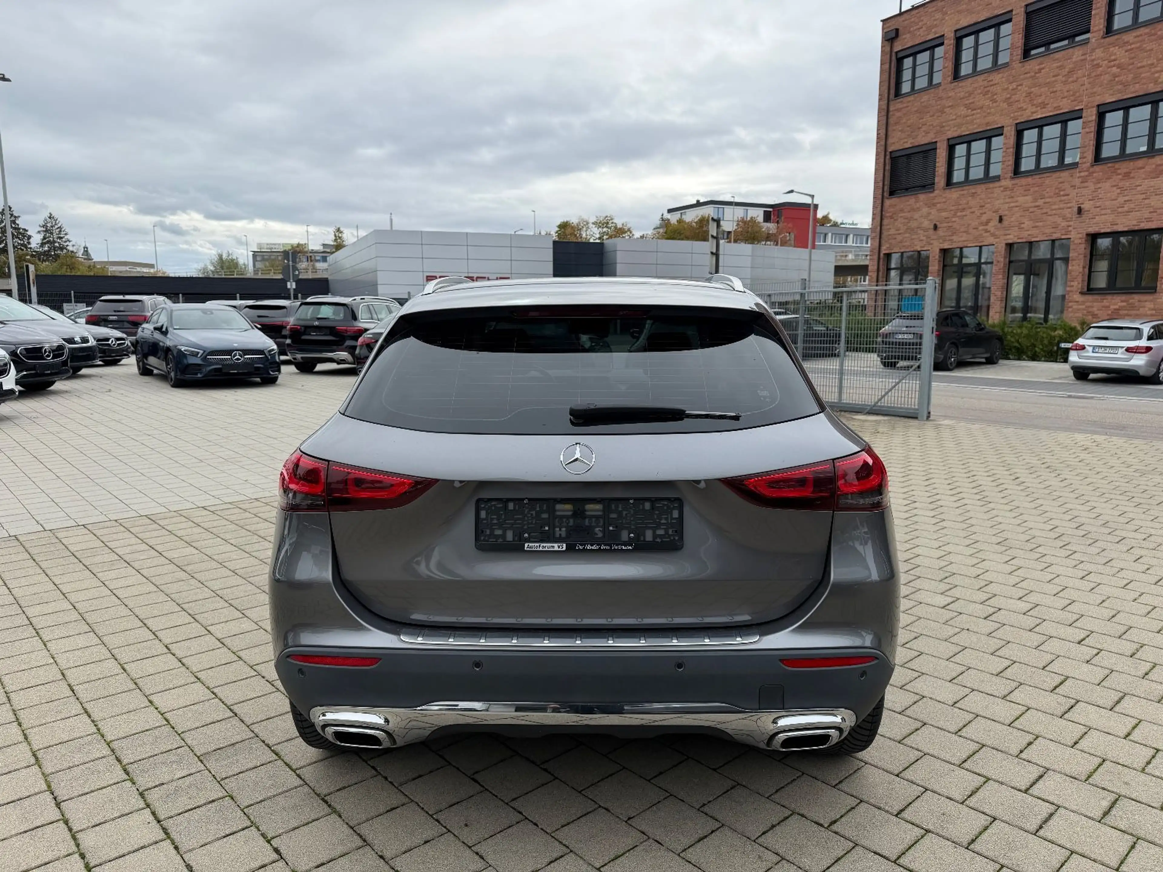Mercedes-Benz GLA 200 MBUX*Navi*Rcam*LED — photo 6