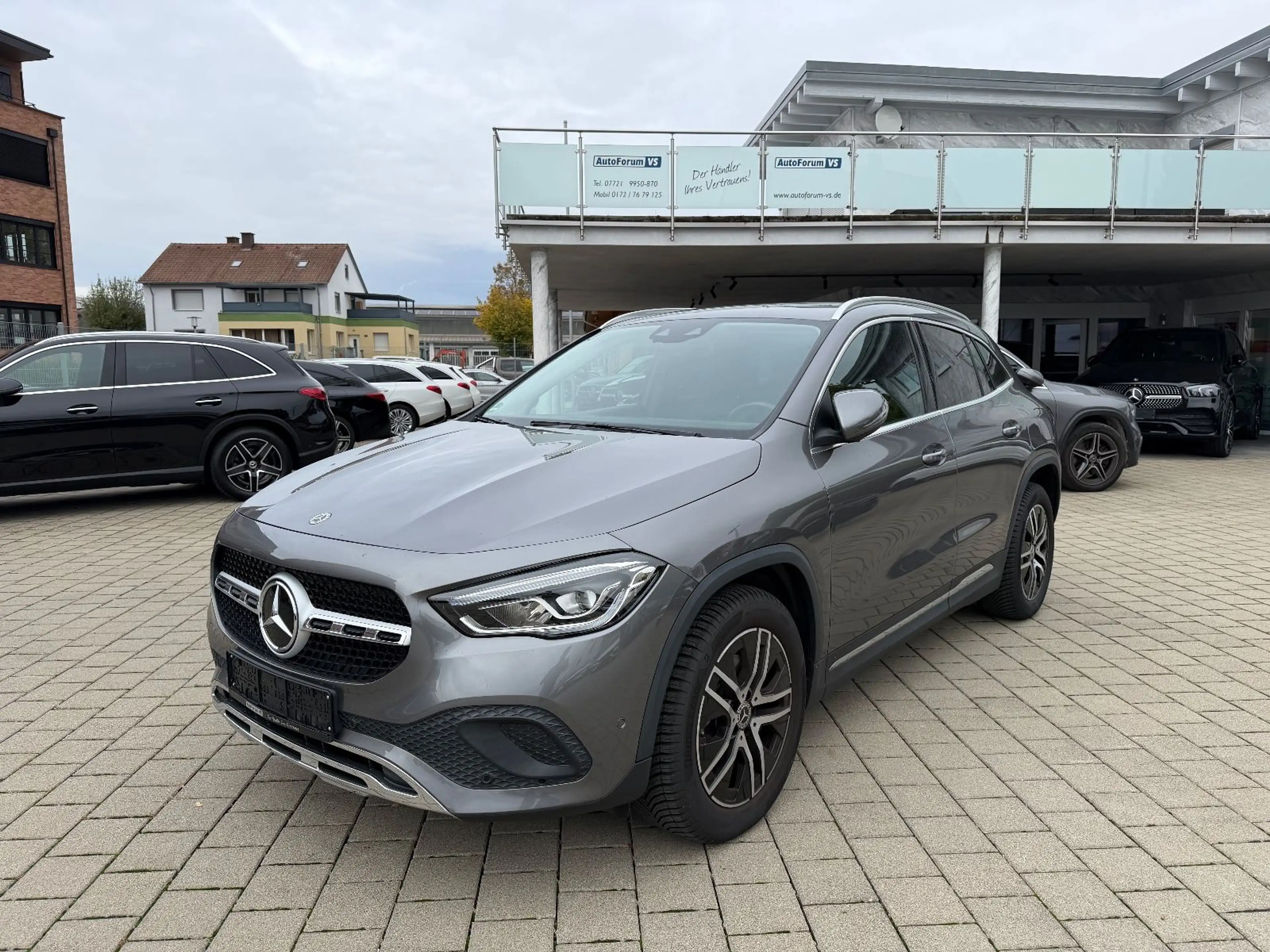 Mercedes-Benz GLA 200 MBUX*Navi*Rcam*LED