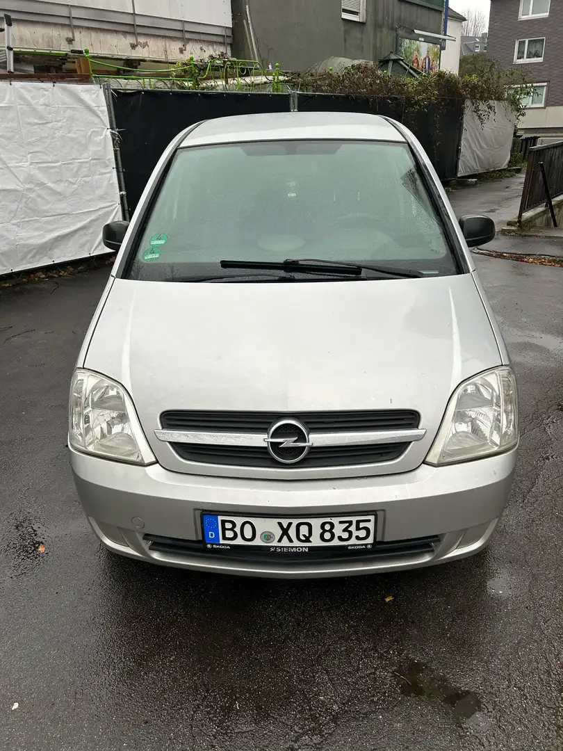 Opel Meriva 1.6 TÜV 09/2025 Ezüst - 2