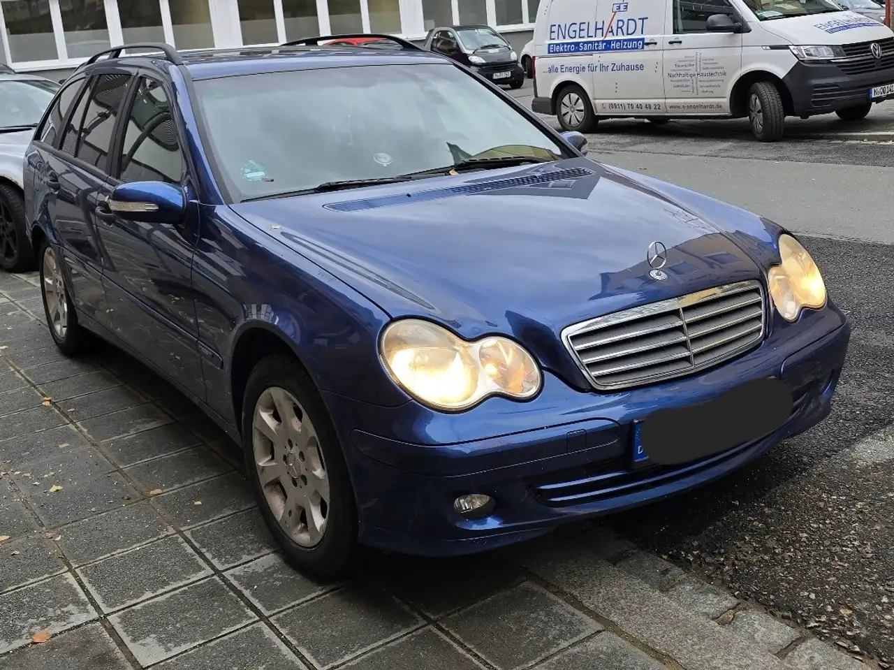 Mercedes-Benz C 220