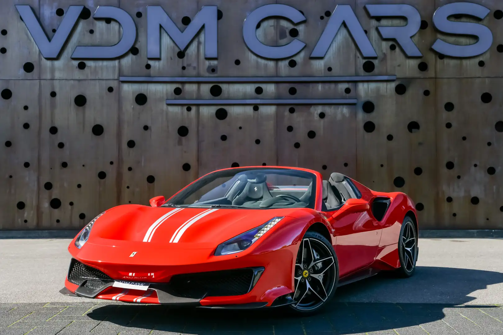 Ferrari 488 3.9 Pista Spider HELE | CARBON (12x) | LIFT | AFS Rood - 1