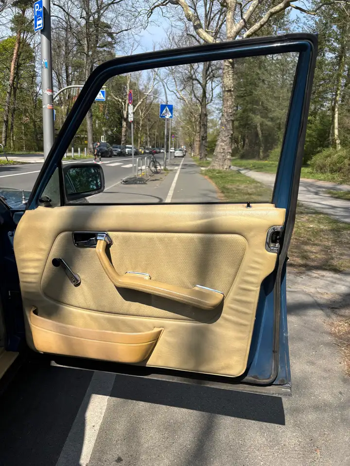 Mercedes-Benz 200 W123 200D, foto 9