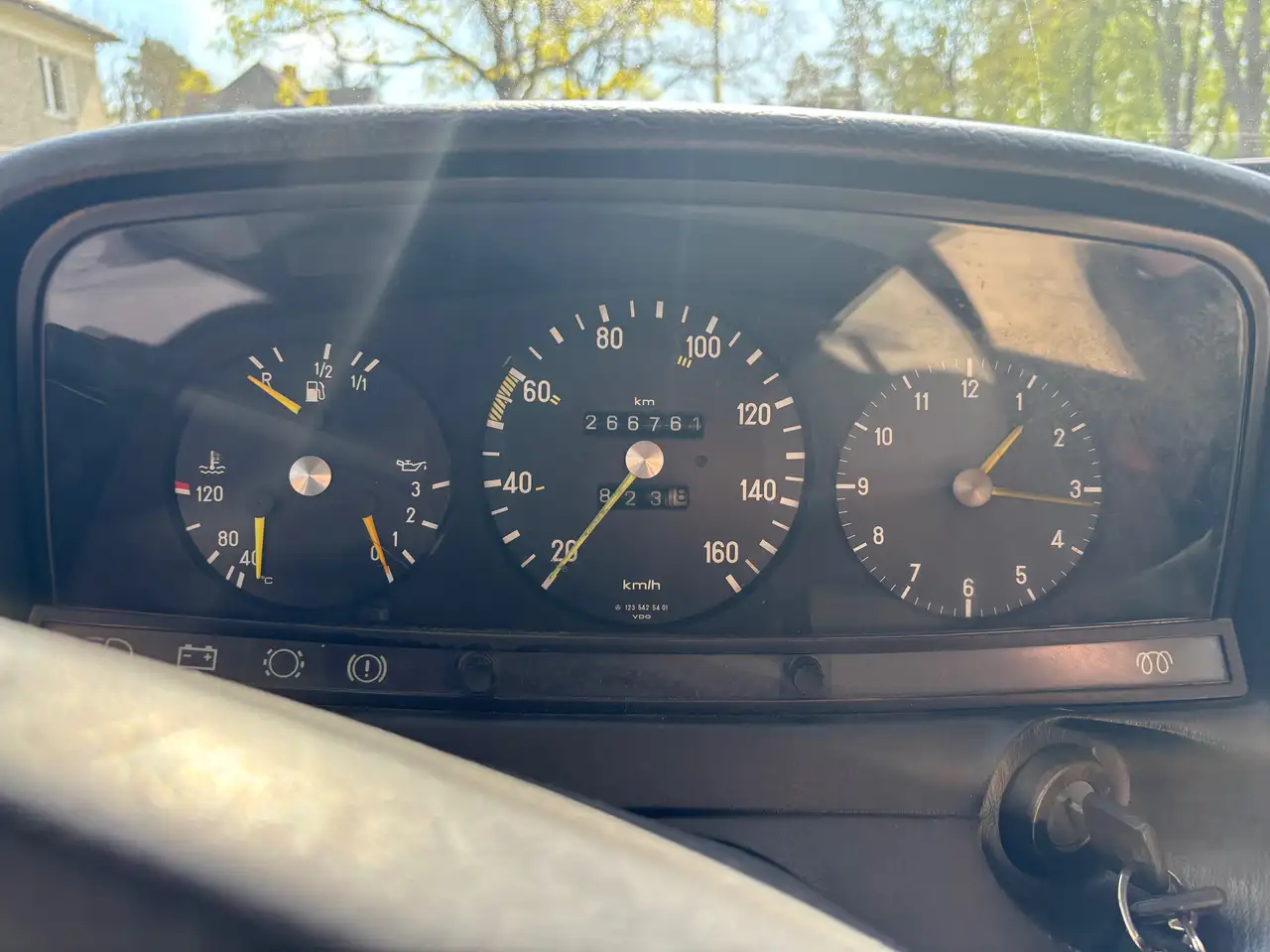 Mercedes-Benz 200 W123 200D, foto 8