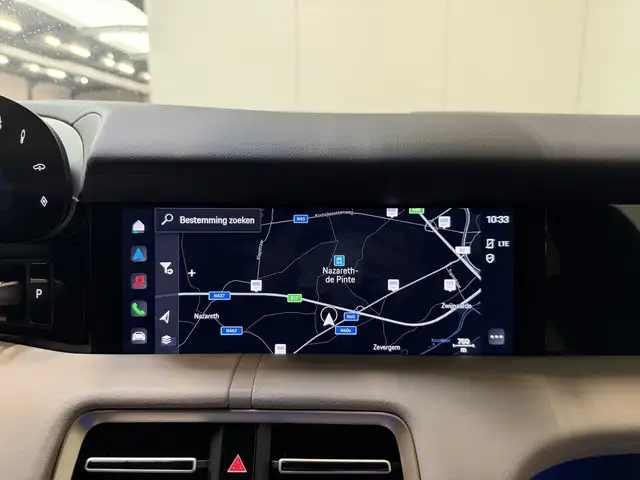 Porsche Taycan view 14