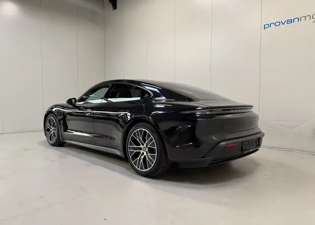 Porsche Taycan view 6