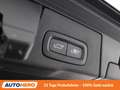 Volvo XC60 2.0 T6 Recharge Plug-in Hybrid R Design AWD Schwarz - thumbnail 31