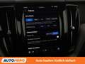 Volvo XC60 2.0 T6 Recharge Plug-in Hybrid R Design AWD Schwarz - thumbnail 25
