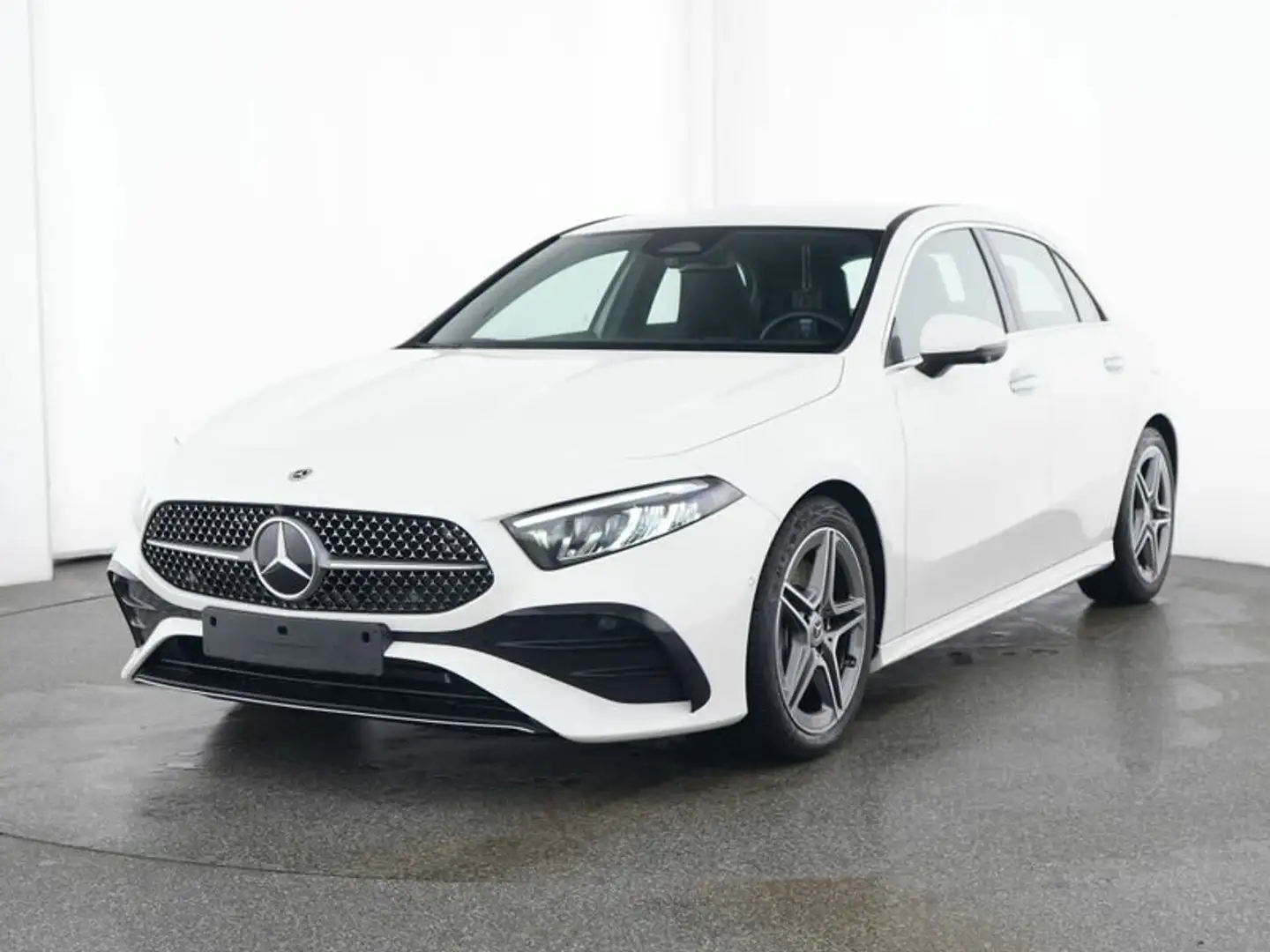 Mercedes-Benz A 250 A 250 4M AMG Line Fahrass-P. LED 360° KEYLESSGO Weiß - 2