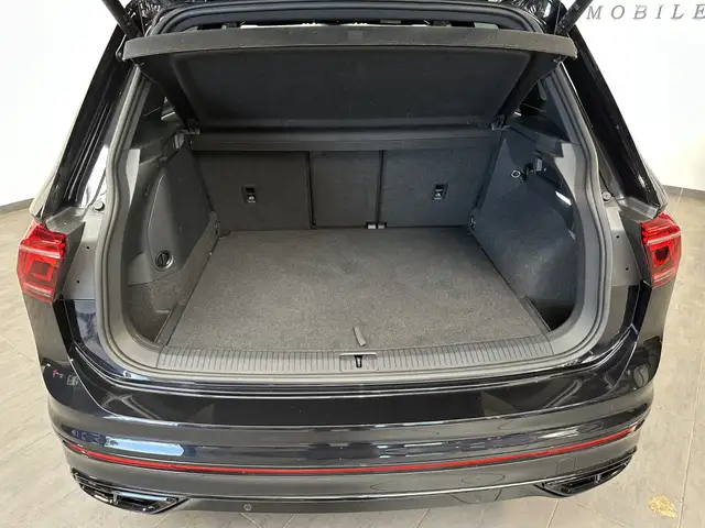 Volkswagen Tiguan view 6