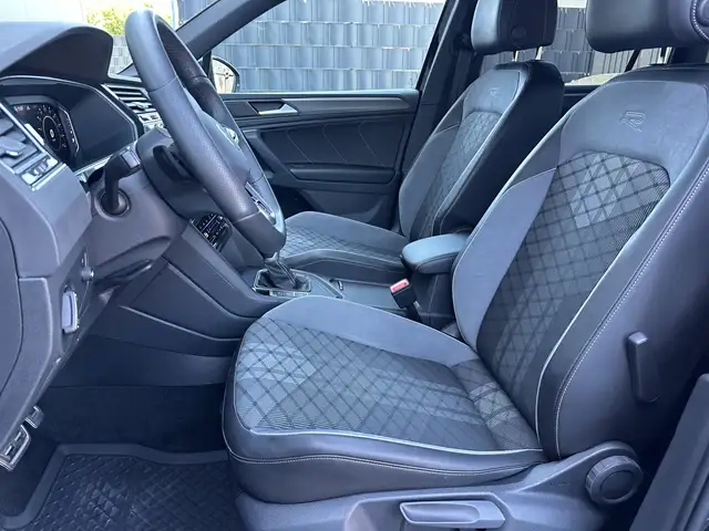 Volkswagen Tiguan view 13
