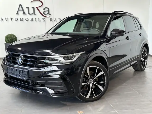 Volkswagen Tiguan view 2