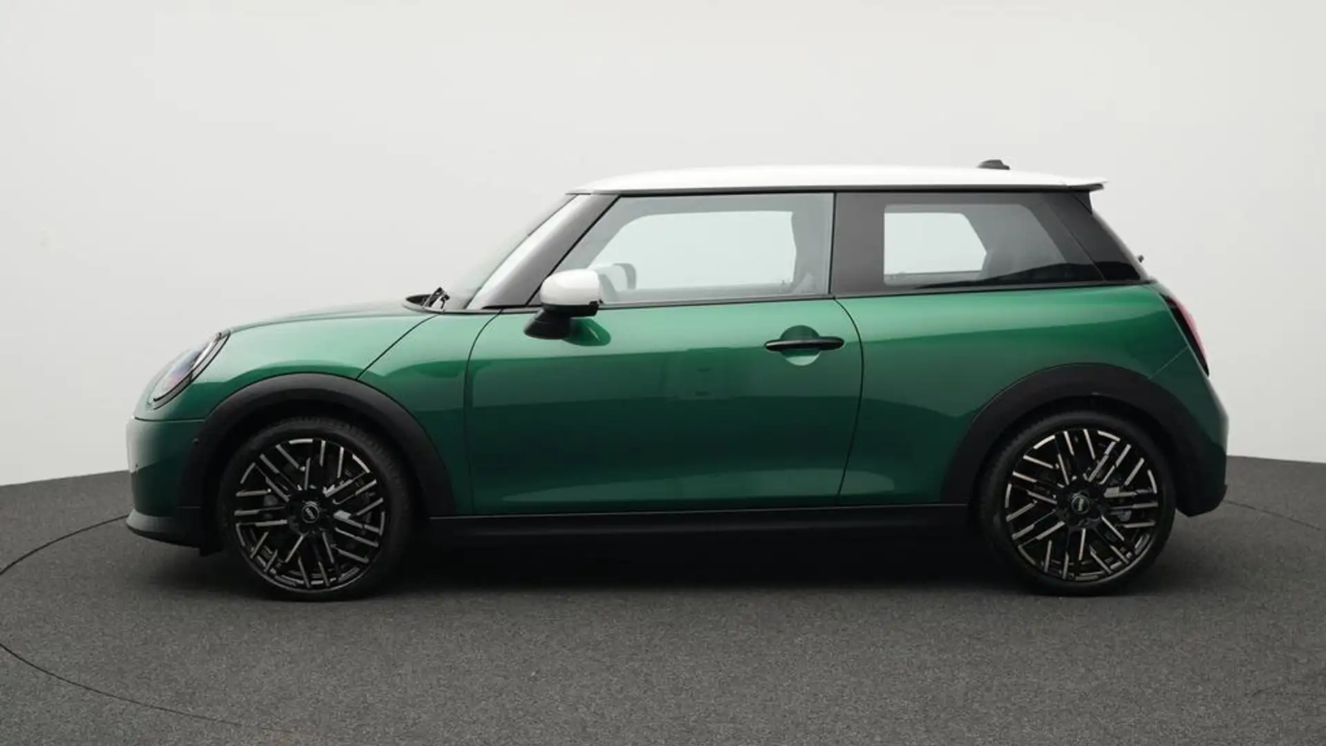 MINI Cooper S Favoured Trim Vert - 2
