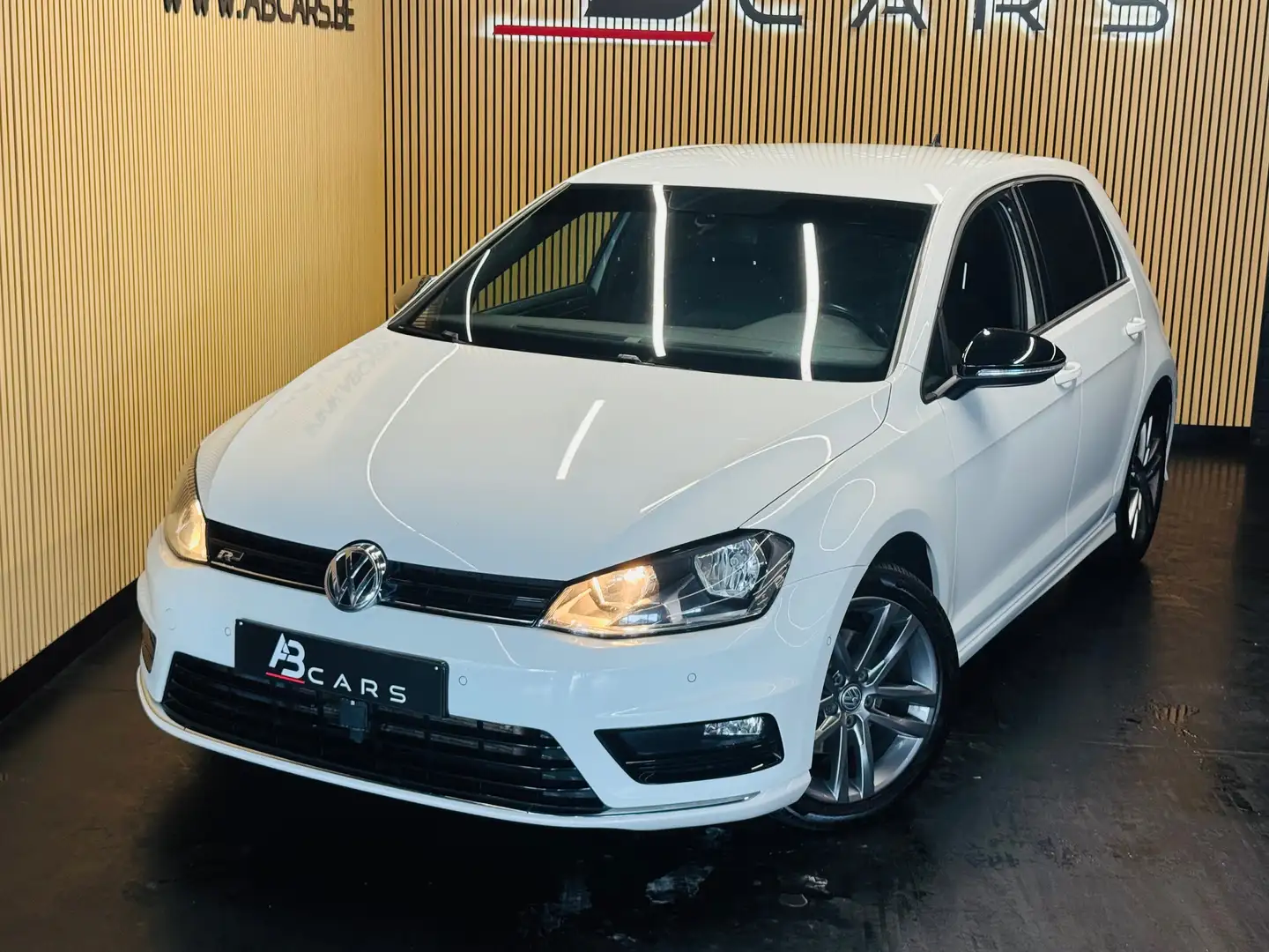 Volkswagen Golf 1.6 CR TDI * R LINE * GARANTIE 12 MOIS * Blanc - 2