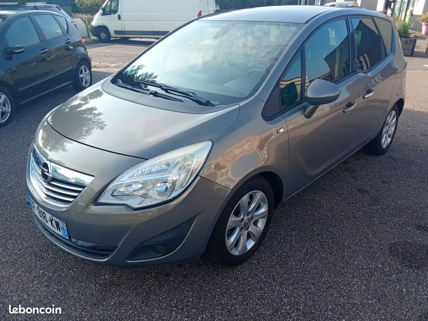 Opel Meriva Beau 1.7cdti pack 2012 entretien complet reprise Gris - 1