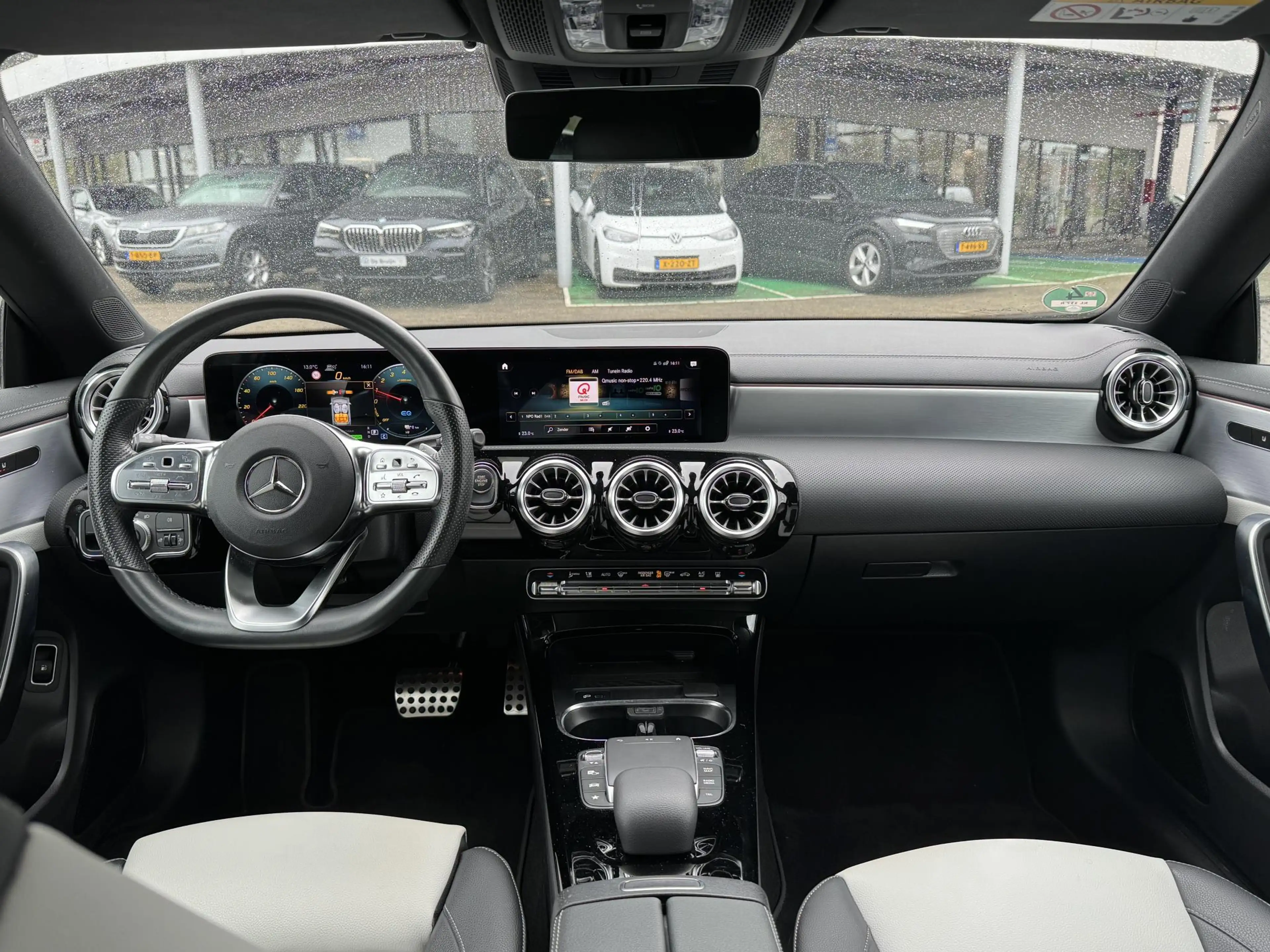 Mercedes-Benz CLA 250 e Coupe AMG (Pano,Camera,Leer,Digital,Carplay,Acc) — photo 12