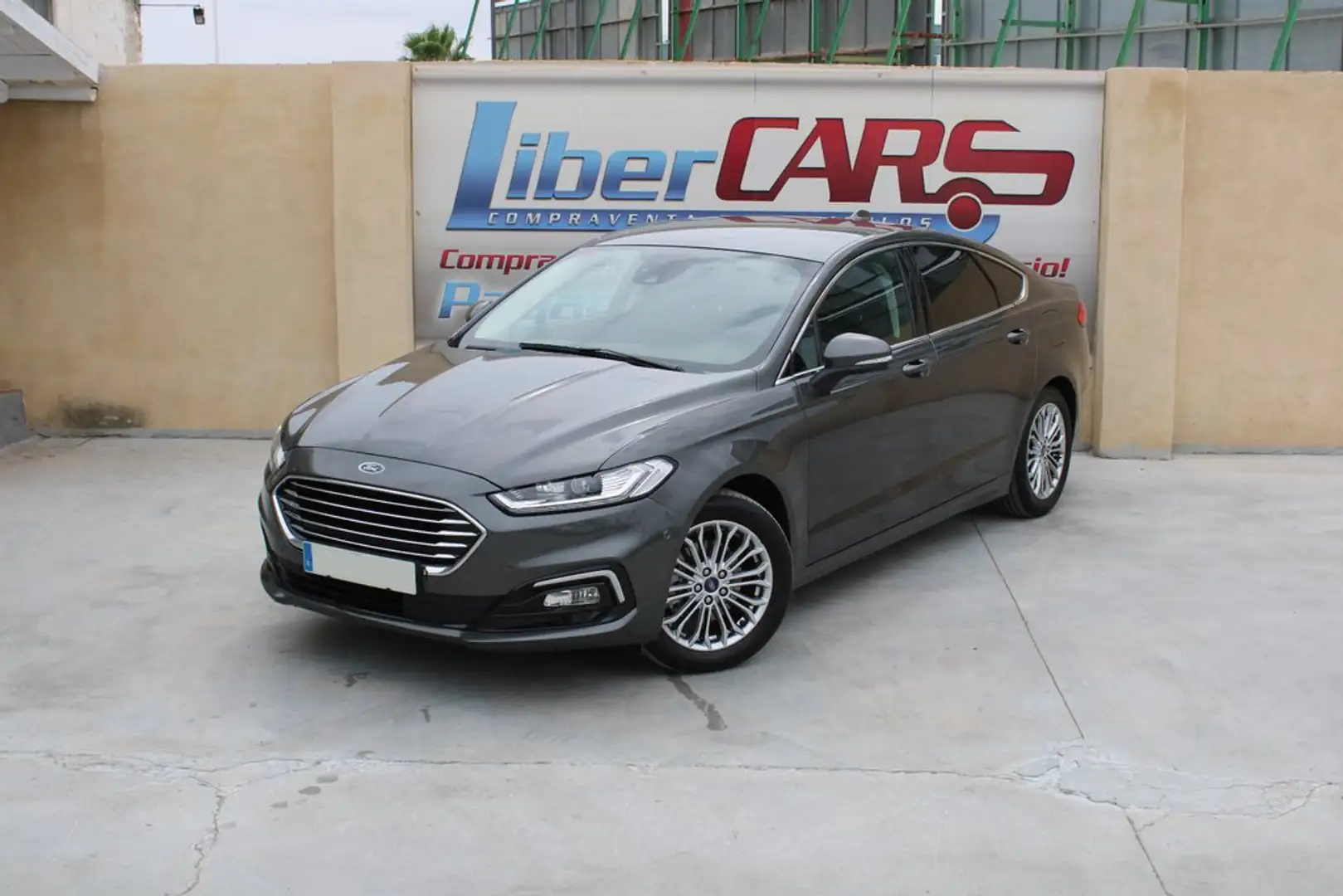 Ford Mondeo 2.0 Híbrido 138kW/187CV Titanium HEV AT Gris - 2