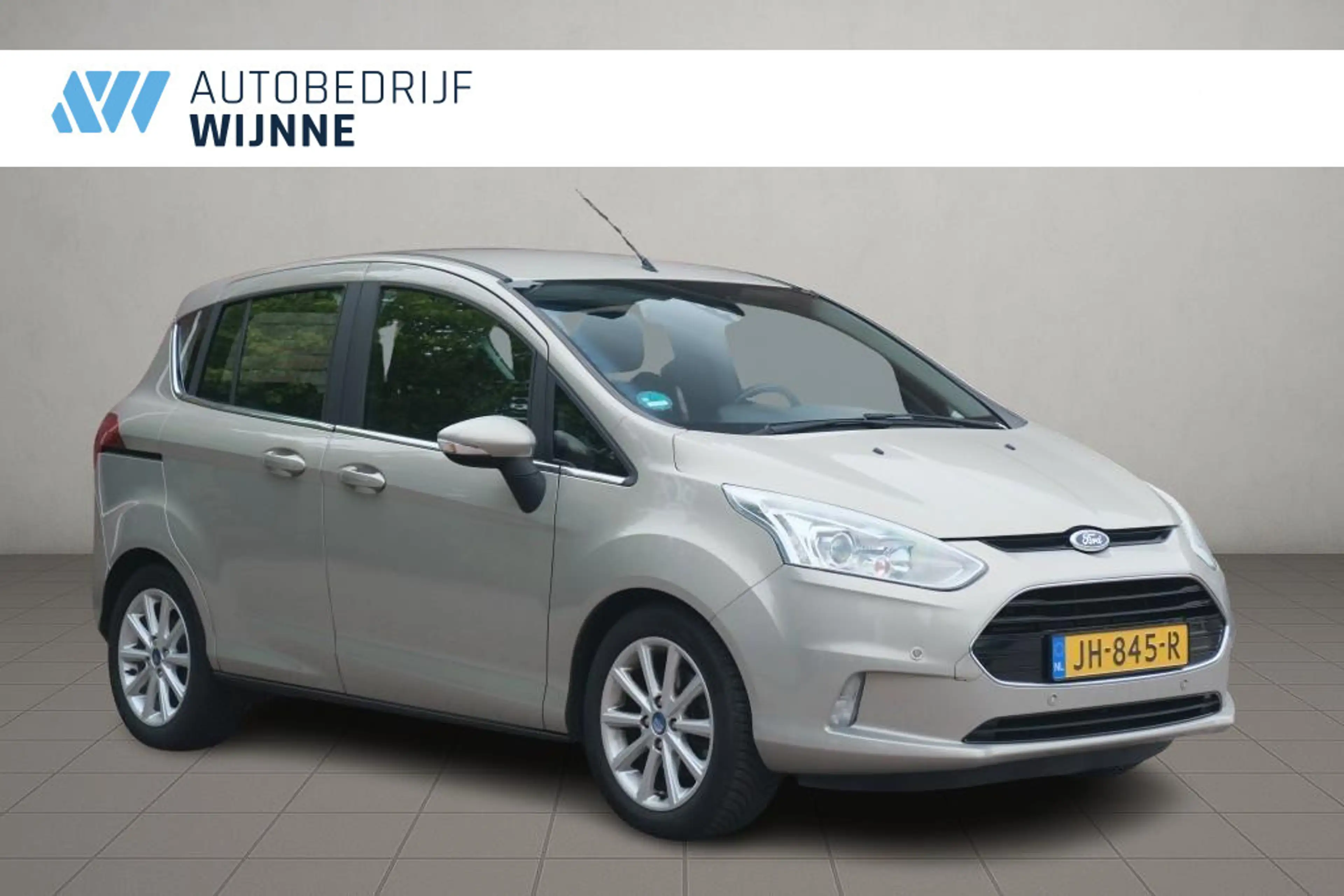 Ford B-Max 1.0 EcoBoost 100pk Titanium - Trekhaak - Navigatie