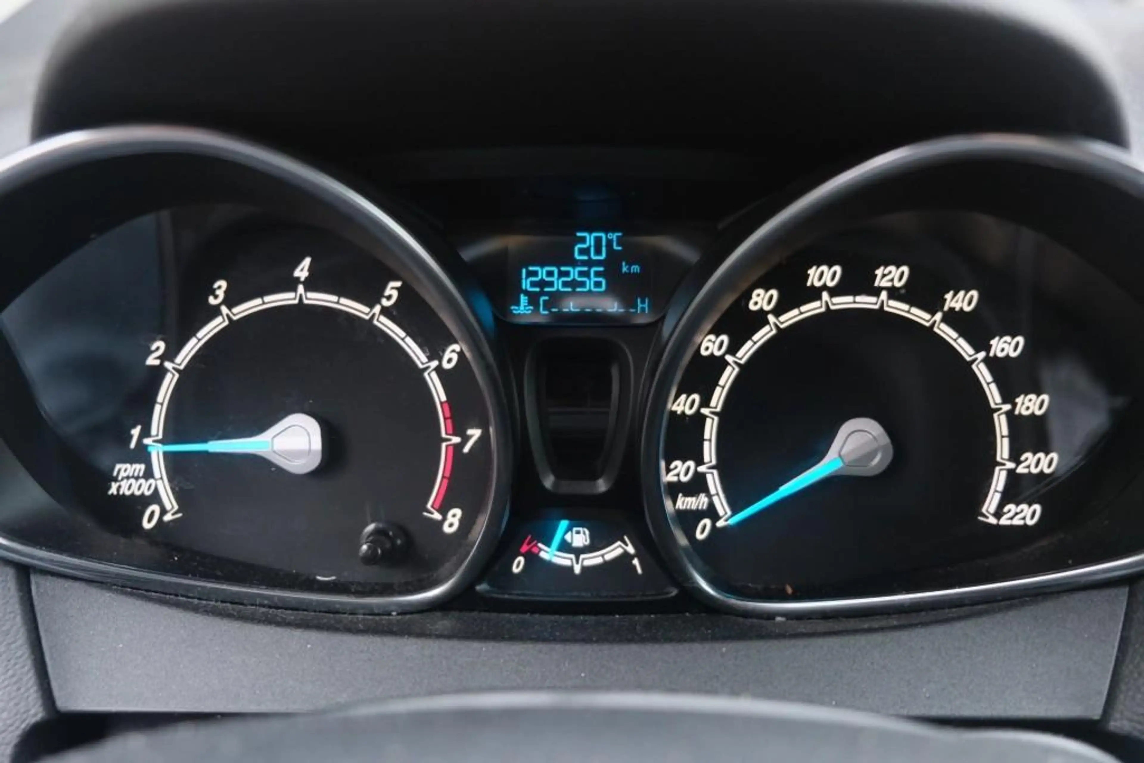 Ford B-Max 1.0 EcoBoost 100pk Titanium - Trekhaak - Navigatie — photo 12
