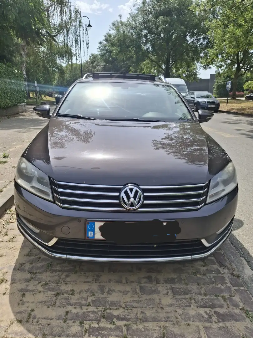 Volkswagen Passat 2.0 TDI DPF Comfortline Family Brun - 1
