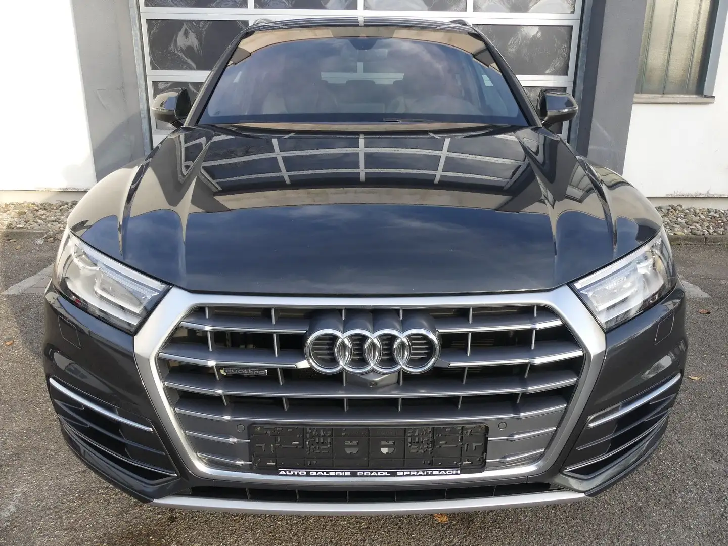 Audi Q5 quattro Sport S-Line/Virtual/Navi/360° Kamera Grijs - 2