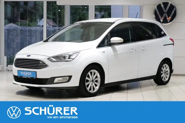 Ford Grand C-Max Titanium