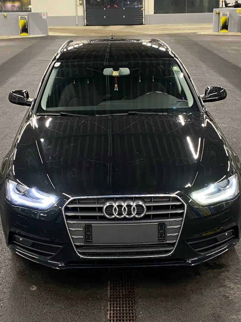 Audi A4 Avant 2,0 TDI DPF Aut. - 1