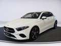 Mercedes-Benz A 180 Kompaktlimousine Öst-Edition Keyless Navi Kamera Weiß - thumbnail 2