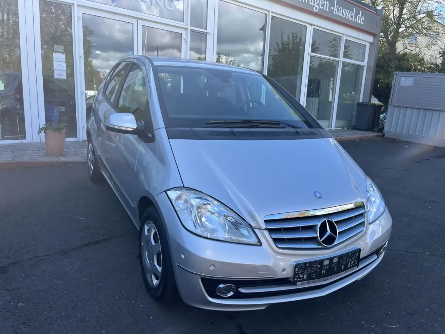 Mercedes-Benz A 180 Autotronic Elegance Argento - 2