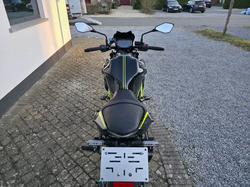 Kawasaki Z 650 - foto 6