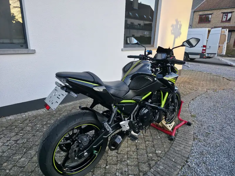 Kawasaki Z 650 - foto 5