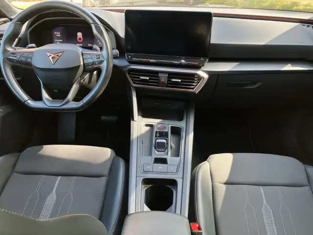 Cupra Leon view 14