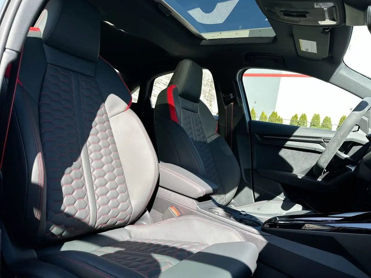 Audi RS3 снимка Audi RS3