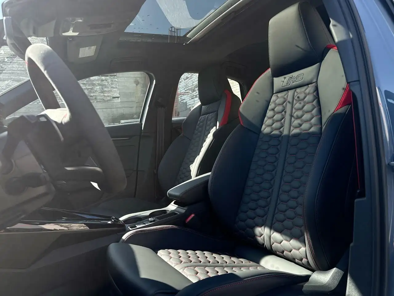 Audi RS3 снимка Audi RS3