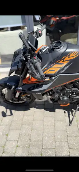 KTM 990 DUKE - foto 3