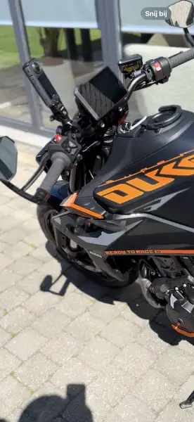 KTM 990 DUKE - foto 2