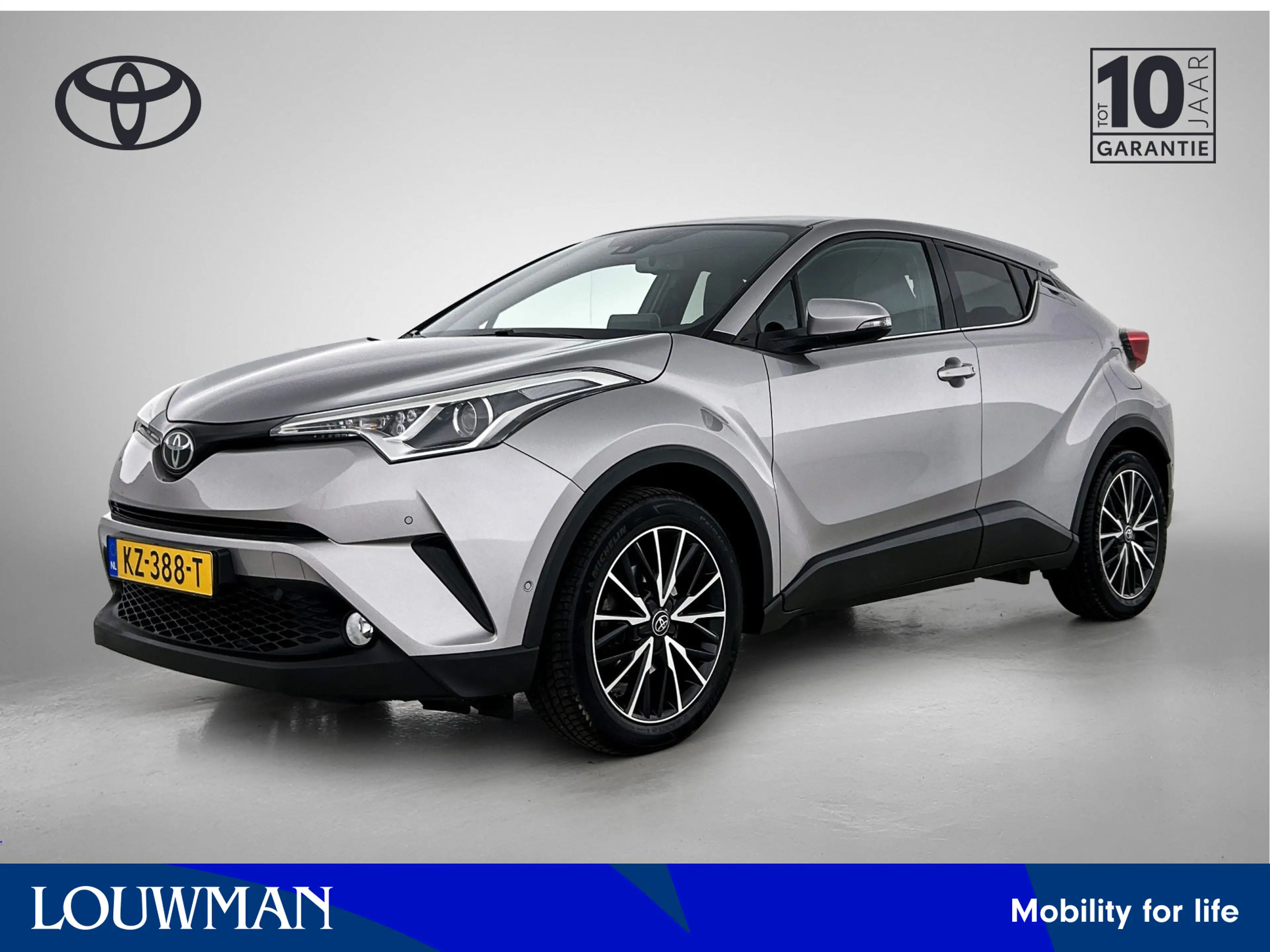 Toyota C-HR 1.2 Executive | Trekhaak | Parkeersensoren |