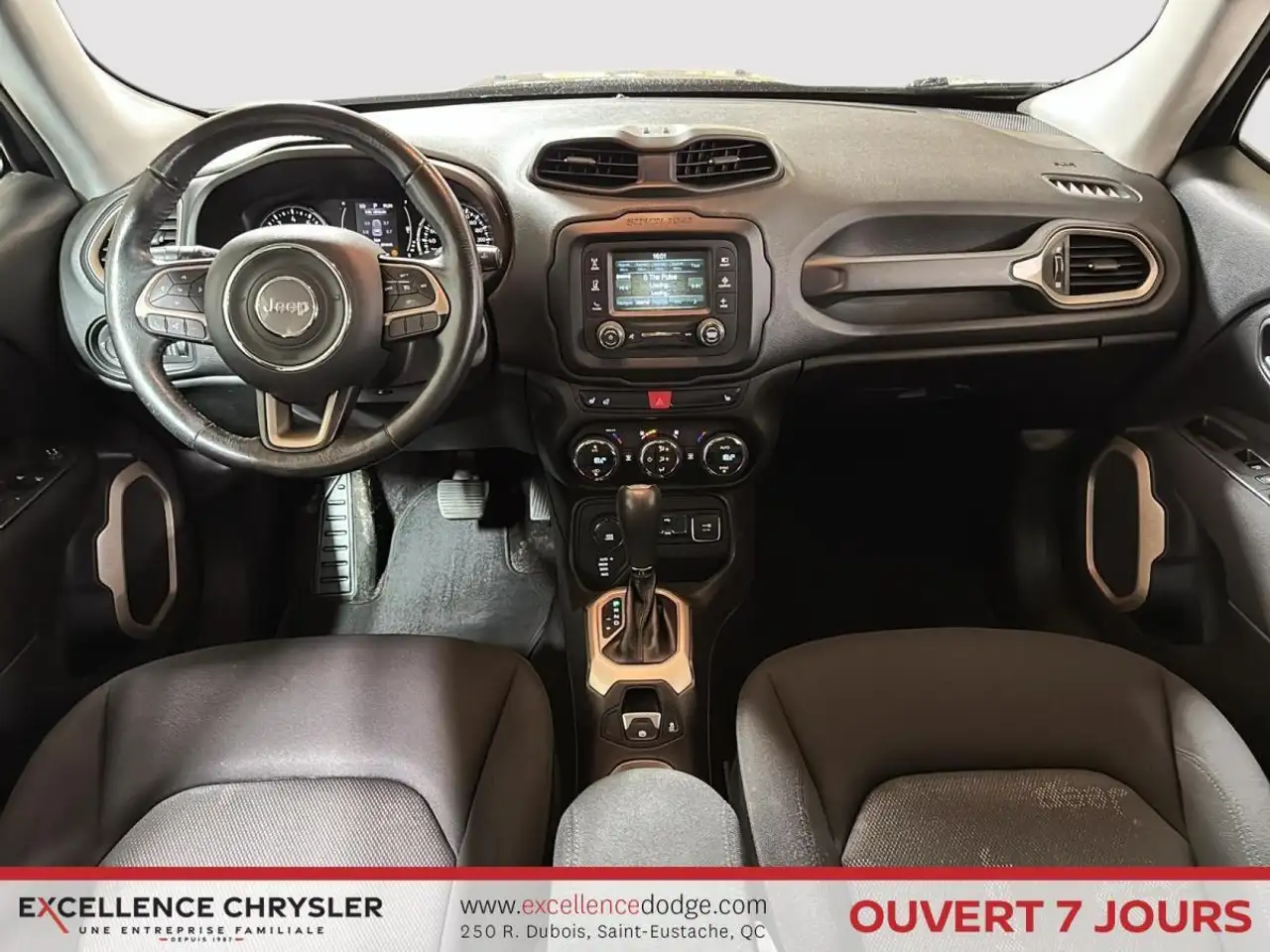 Jeep Renegade снимка Jeep Renegade