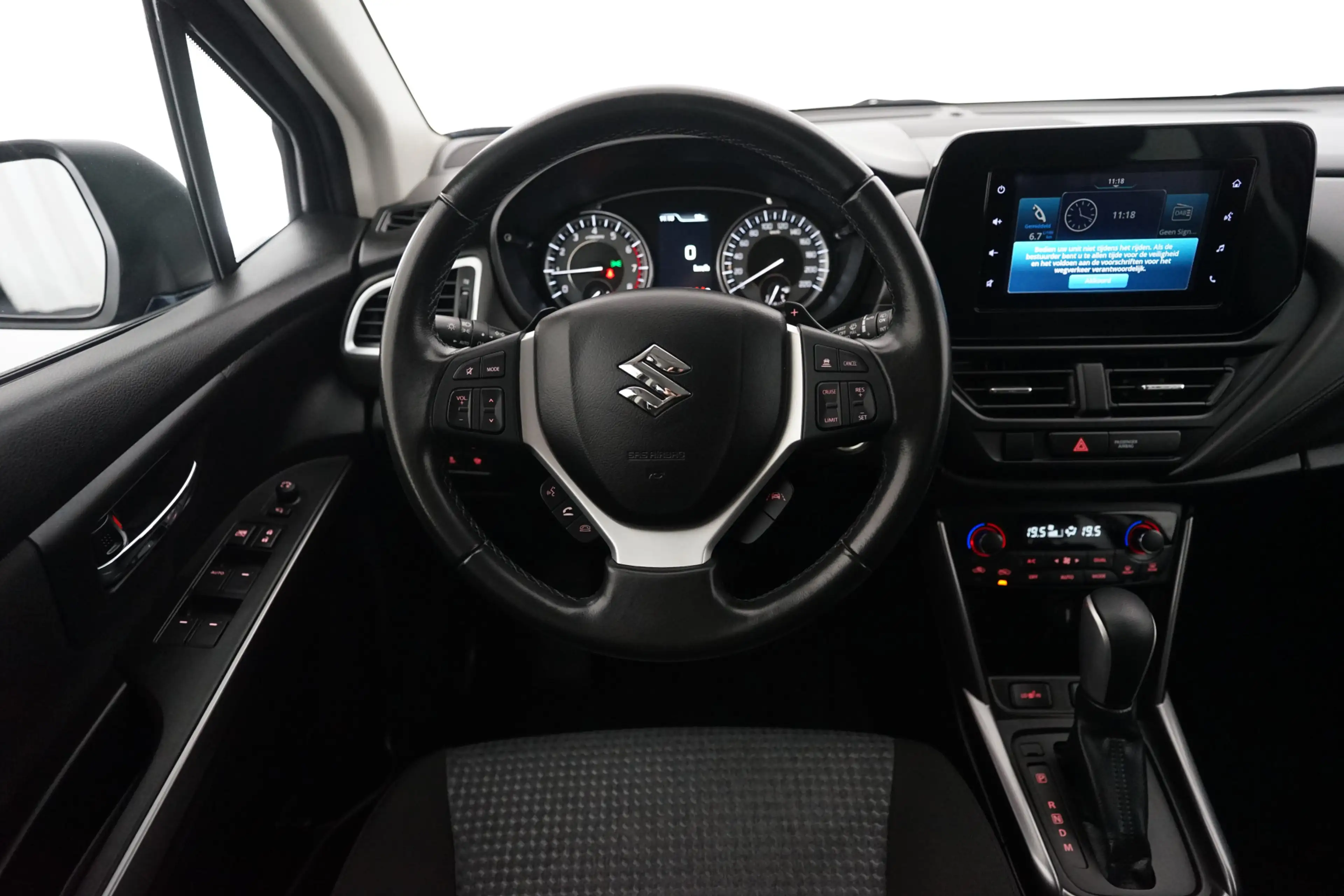 Suzuki S-Cross 1.4 Boosterjet Select Smart Hybrid — photo 13