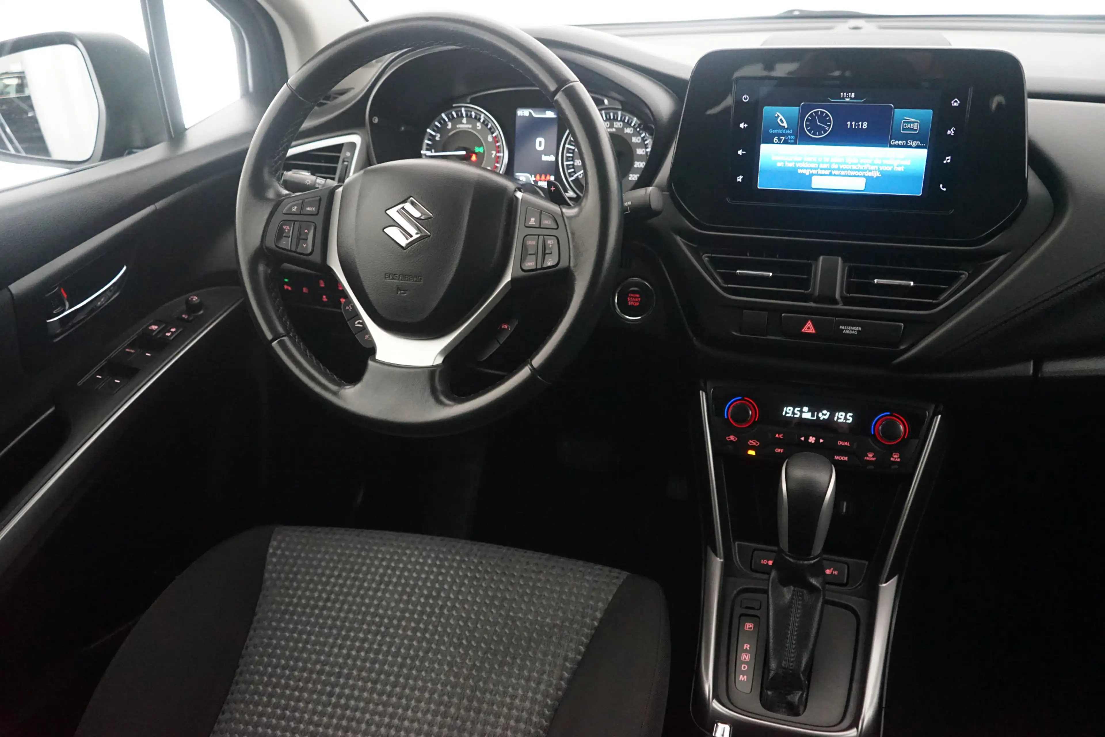 Suzuki S-Cross 1.4 Boosterjet Select Smart Hybrid — photo 14