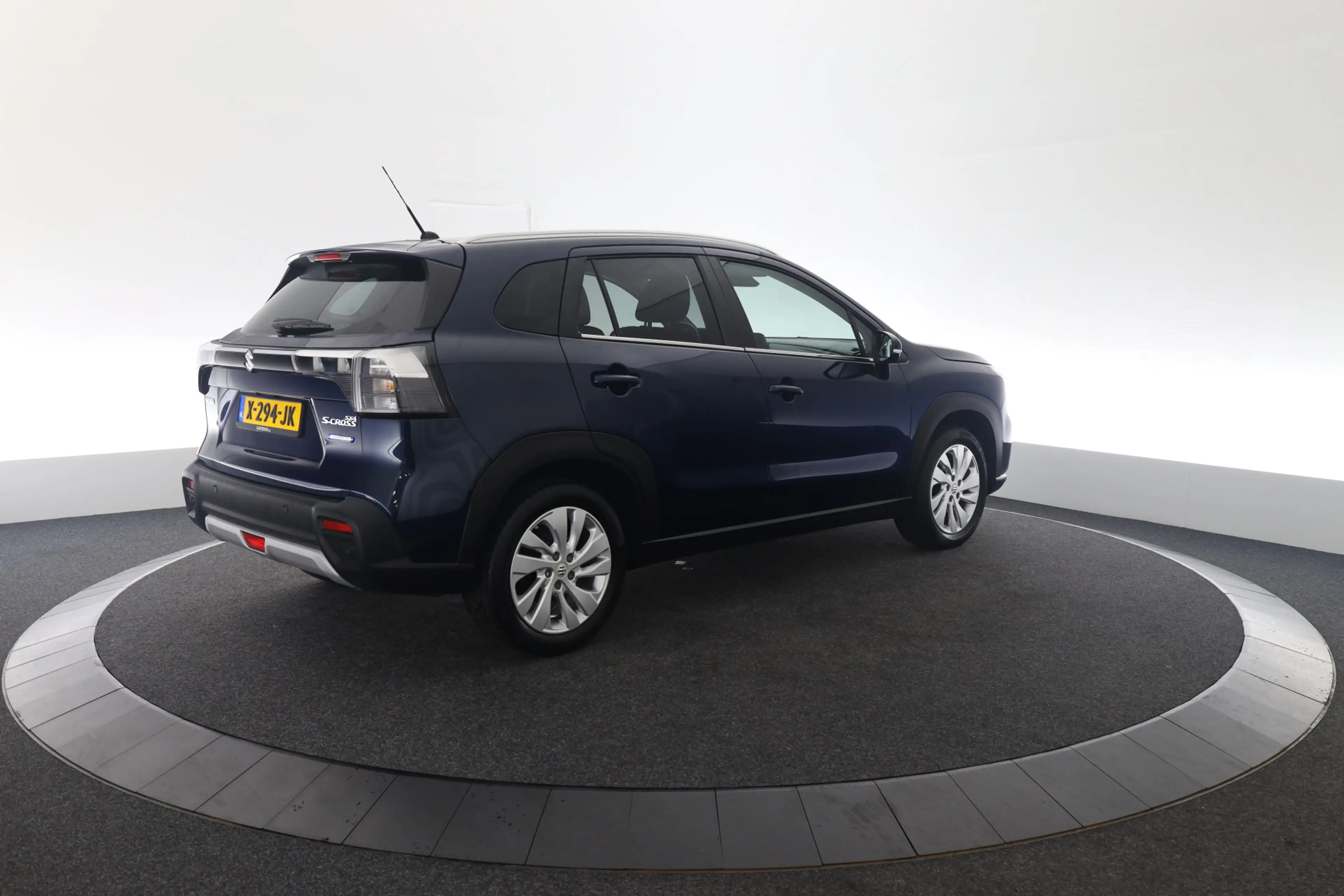 Suzuki S-Cross 1.4 Boosterjet Select Smart Hybrid — photo 3