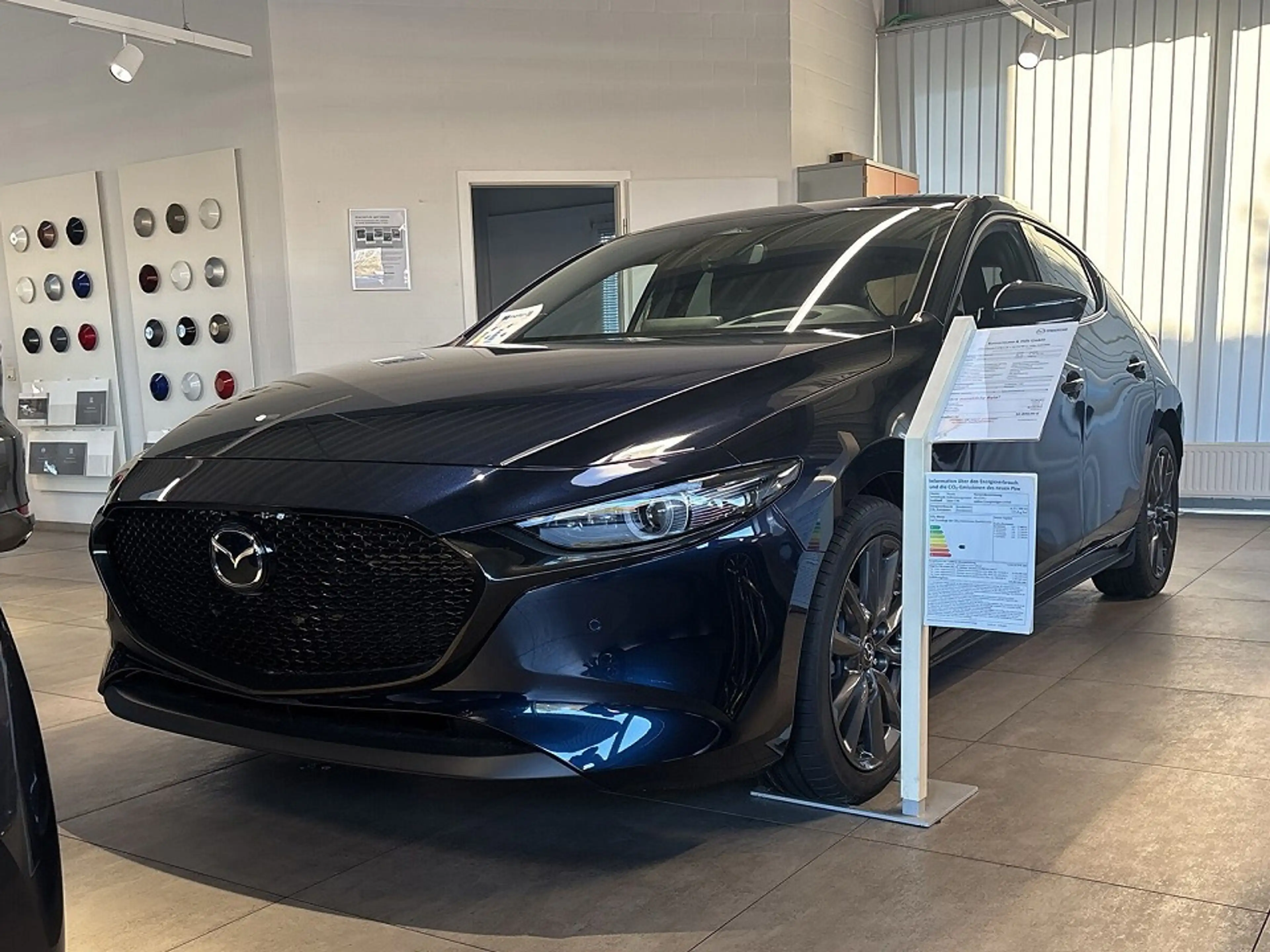 Mazda 3 2.5 Exclusive-Line