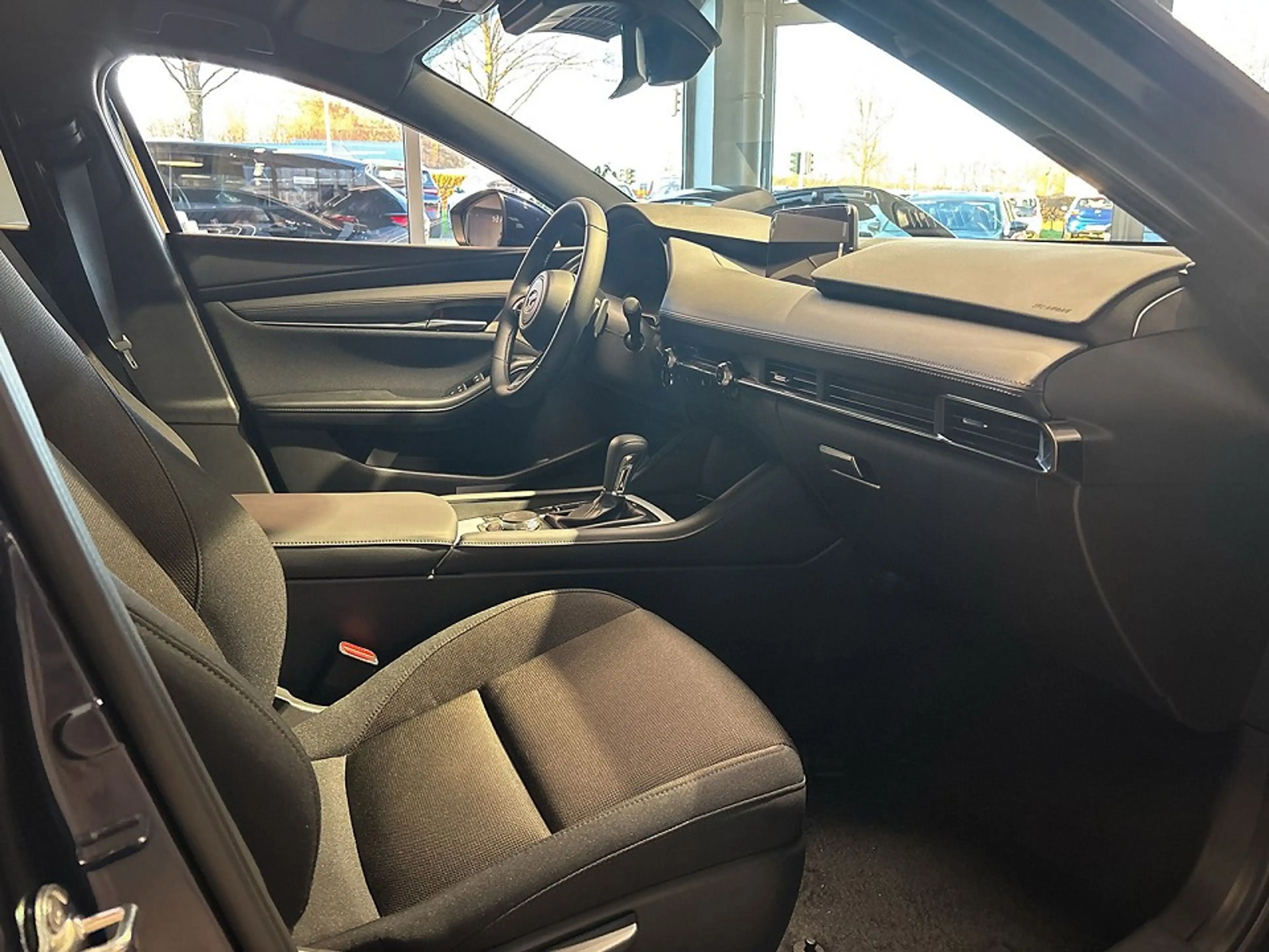 Mazda 3 2.5 Exclusive-Line — photo 7